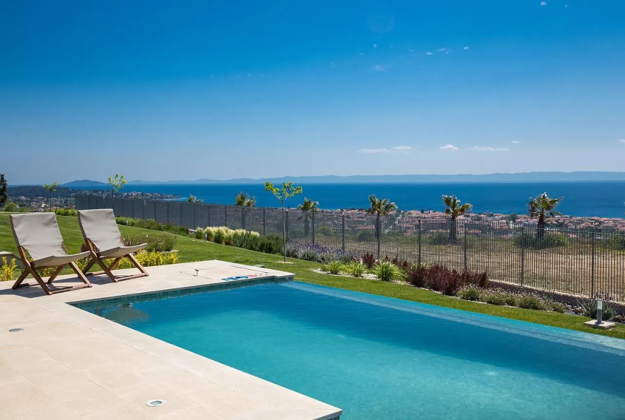 Arthill Eco Villas Νικήτη 0*,  Ελλάδα