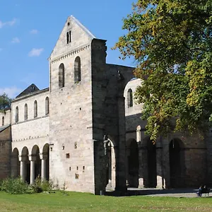 https://fewo-an-der-klosterruine-paulinzella.com-bavaria.com