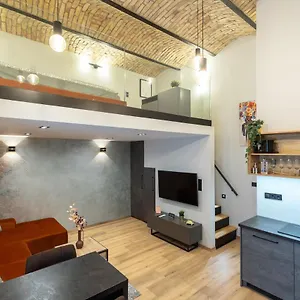 https://parliament-dream-apartments.inbudapesthotels.com